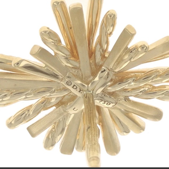 David Yurman Angelika Four Points .25ctw Diamond Earrings Yellow Gold - Picture 5 of 6